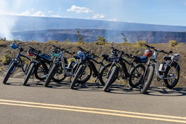 Excursão de bicicleta elétrica com pneus gordos no Parque Nacional dos Vulcões